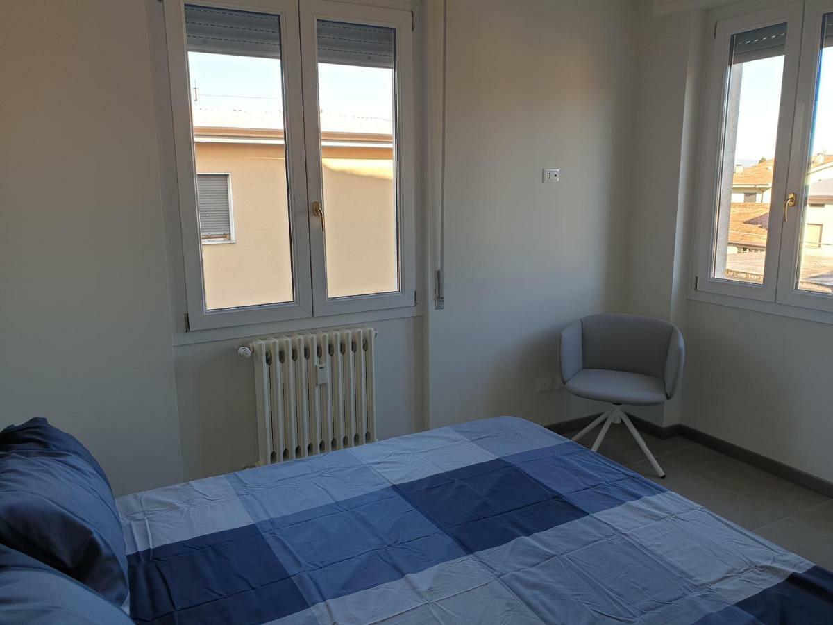 Sun Lake Apartments Desenzano del Garda Eksteriør billede