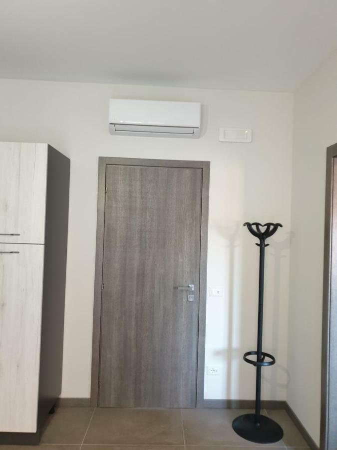 Sun Lake Apartments Desenzano del Garda Eksteriør billede